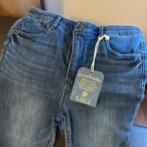 Democracy denim barely boot jeans. NWT SZ 8. Dark with whiskering and frayed hem